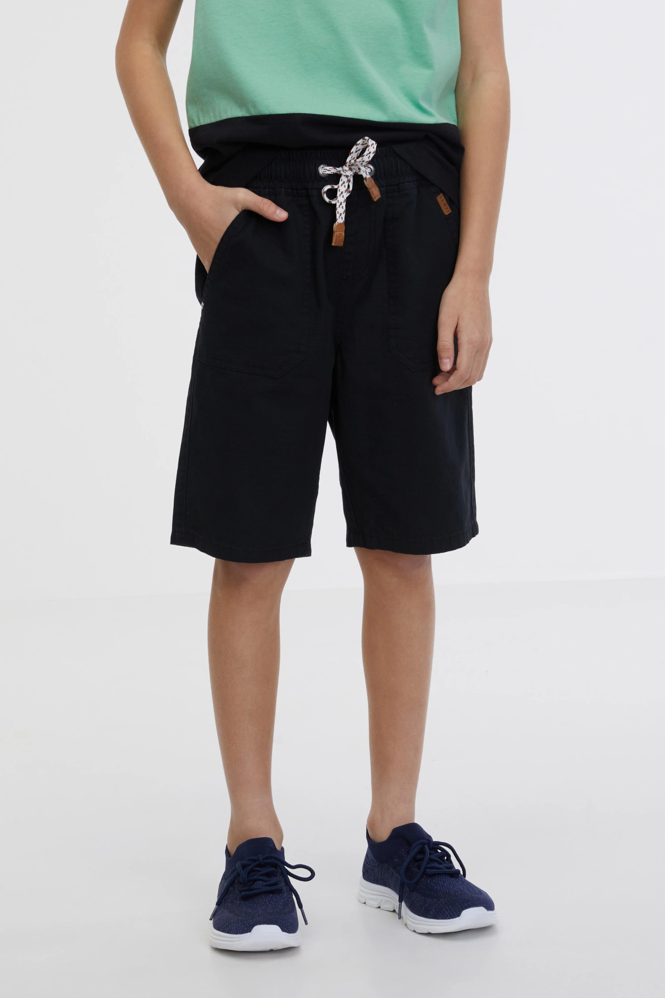 Chlapecké šortky SAM 73 Falko černé Velikost: 164