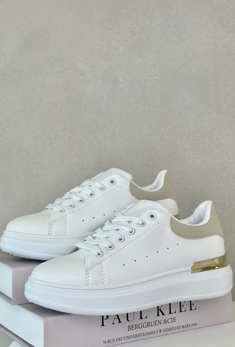 Nízke dámske tenisky na platforme z ekokože biele a béžové Nevelena 37