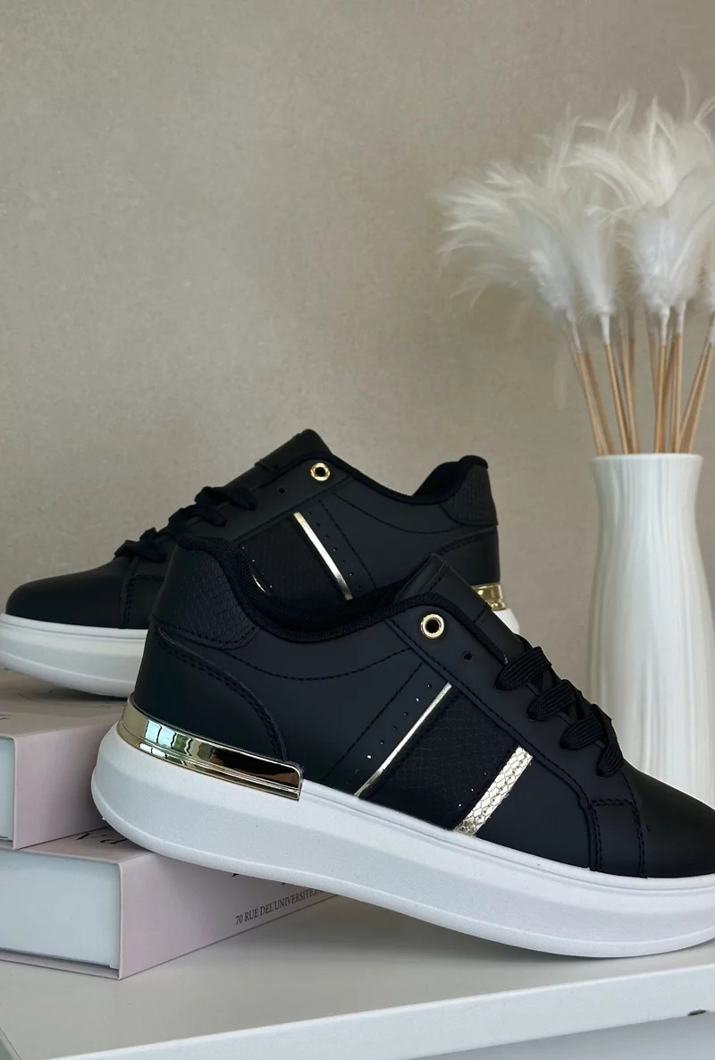 Módne dámske tenisky z eko kože na platforme Black Nevisase 38