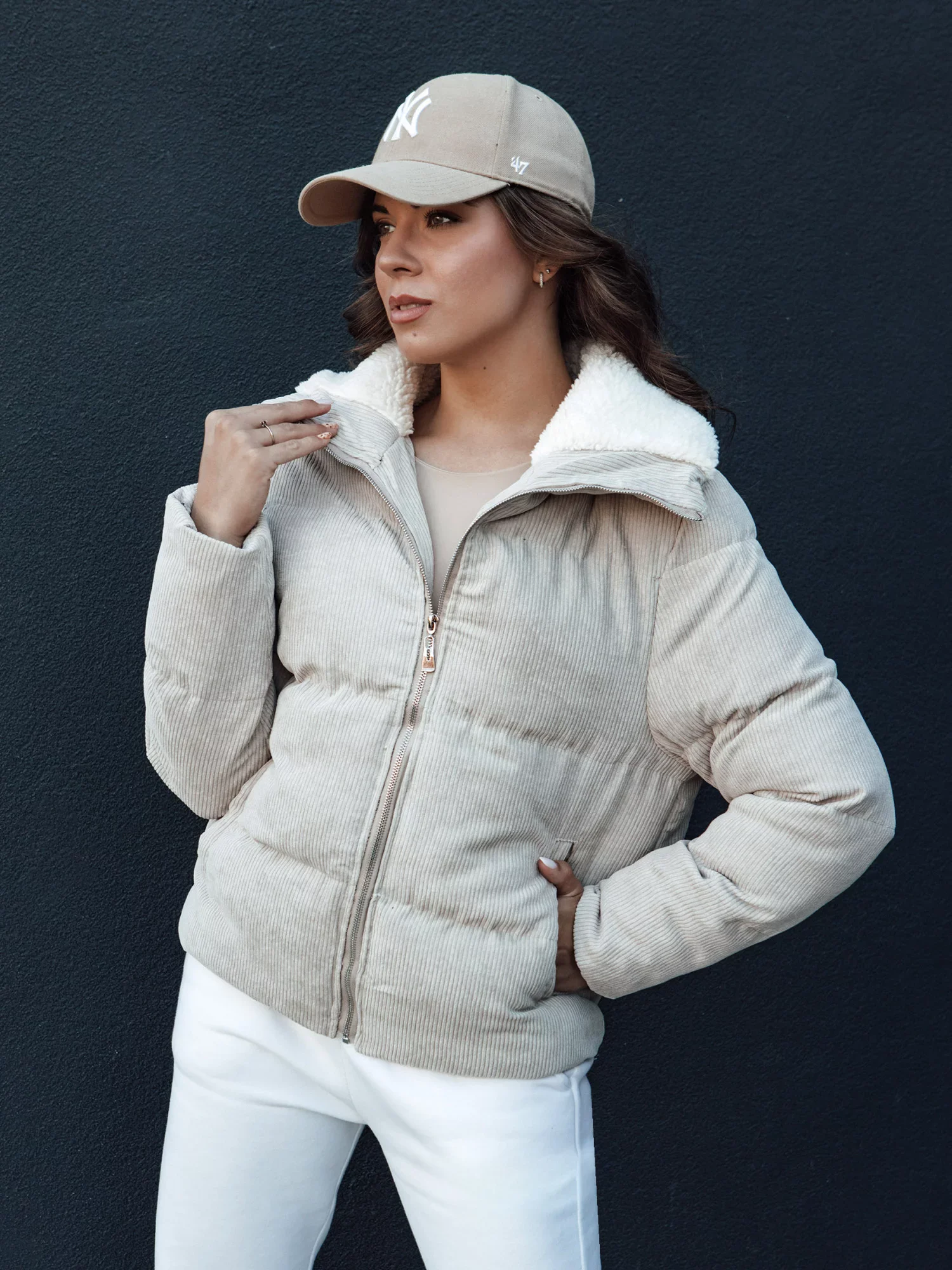 Dámska zimná bunda TRENDYGLAM béžová Dstreet TY4358 S