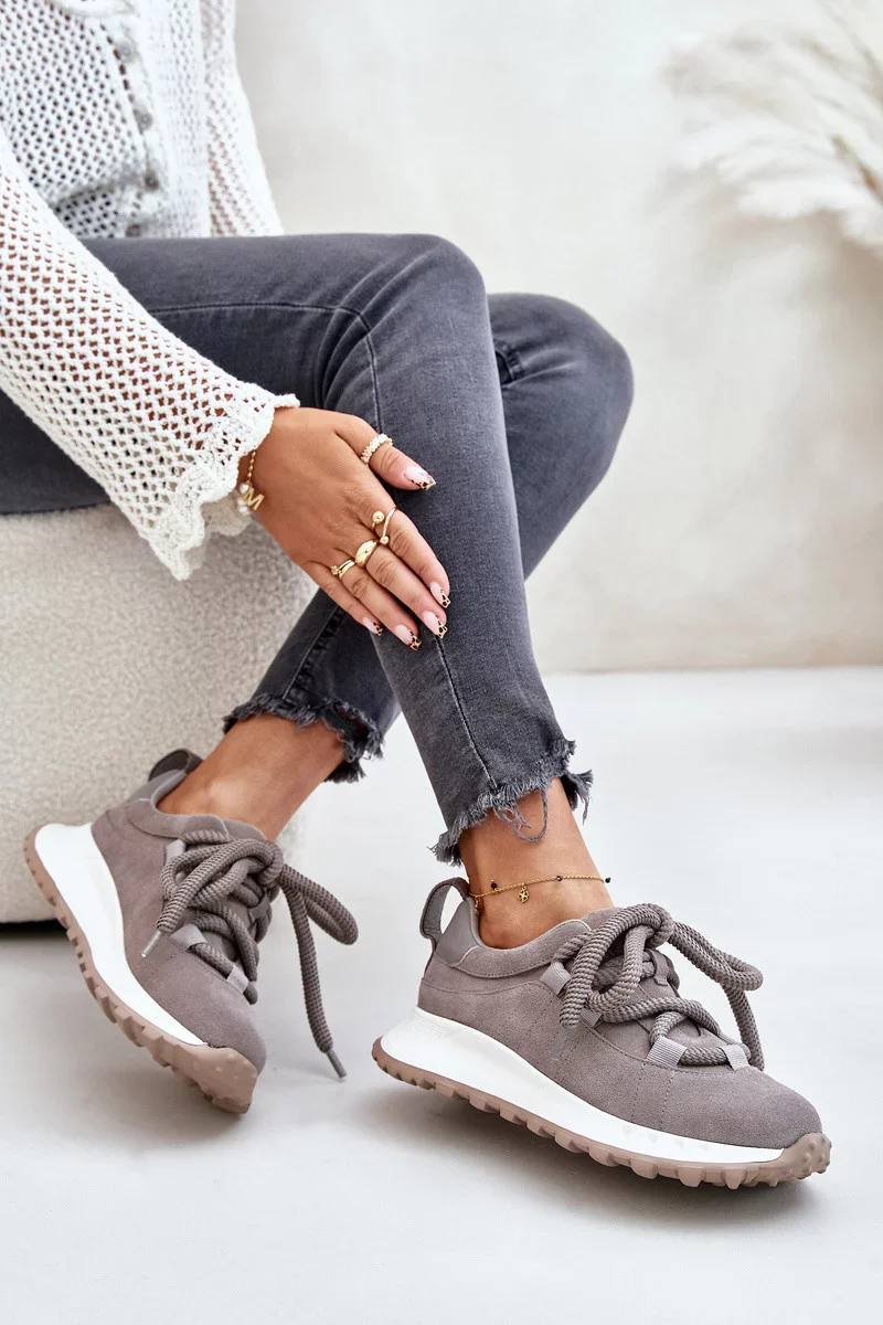 Semišové dámske tenisky s hrubým šnurovaním Artiker Grey 38