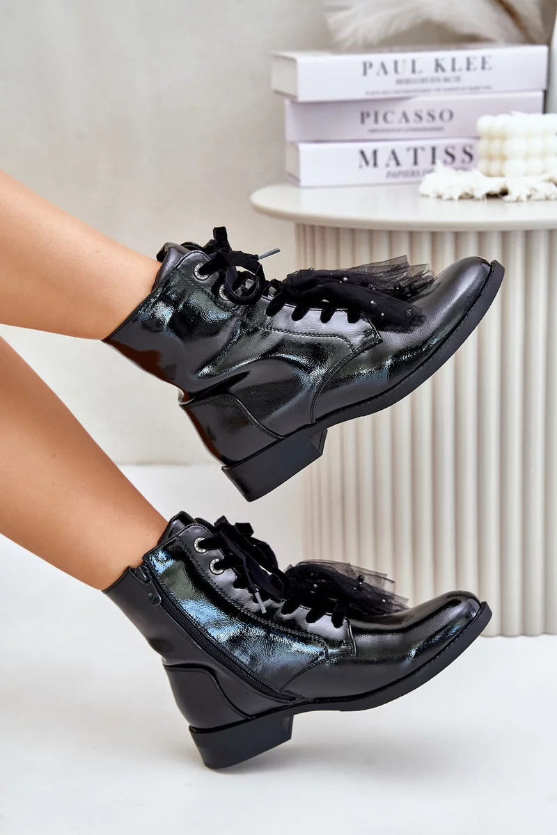 Lakované zateplené členkové topánky so zipsom S.Barski Black 38