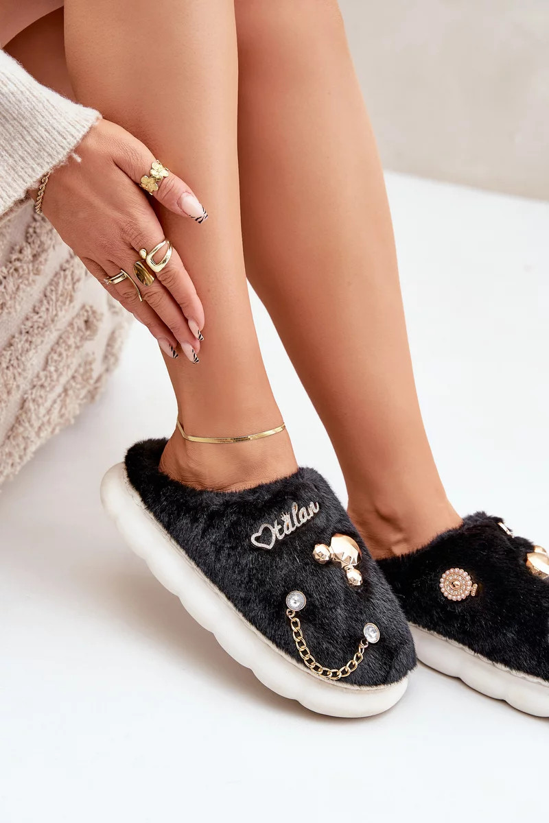 Futrzane Pantofle S Odznaky Černé Ivelfedi 36/37