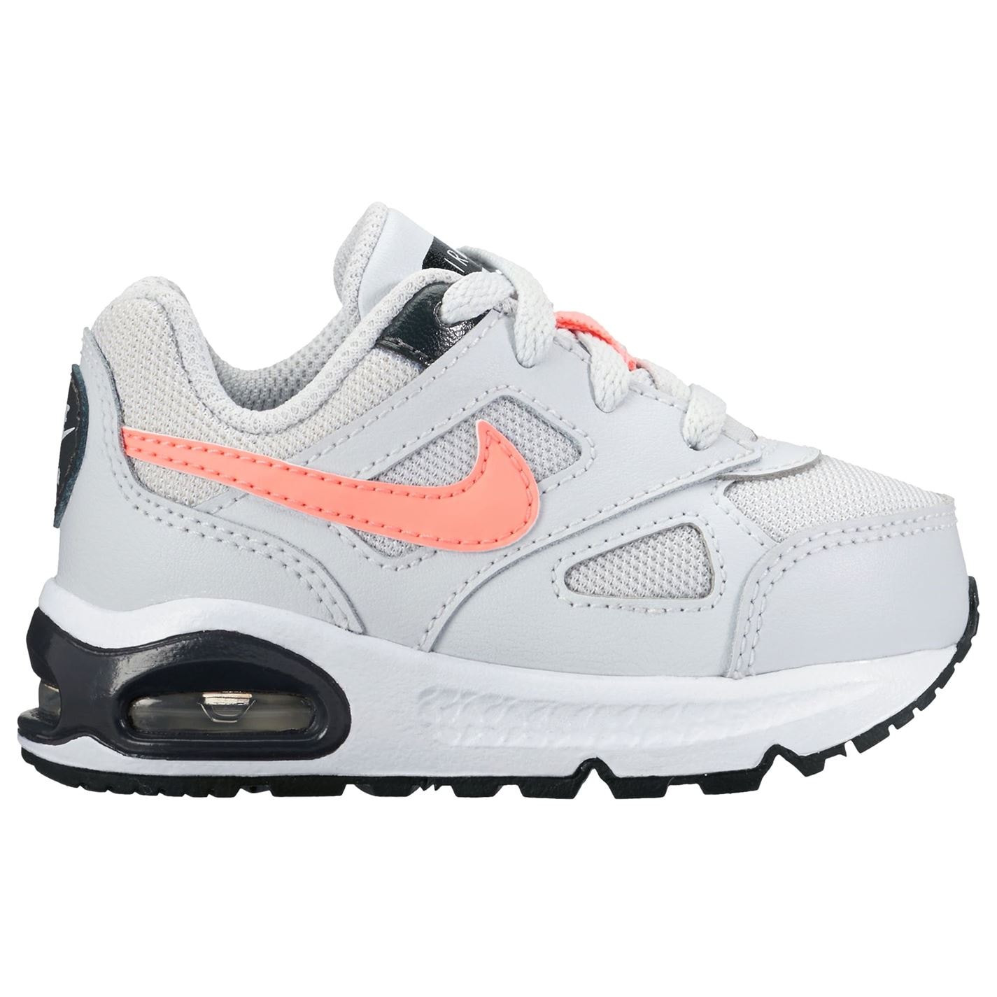 Nike Air Max Ivo Infants Trainers Velikost: C6 (22.5)