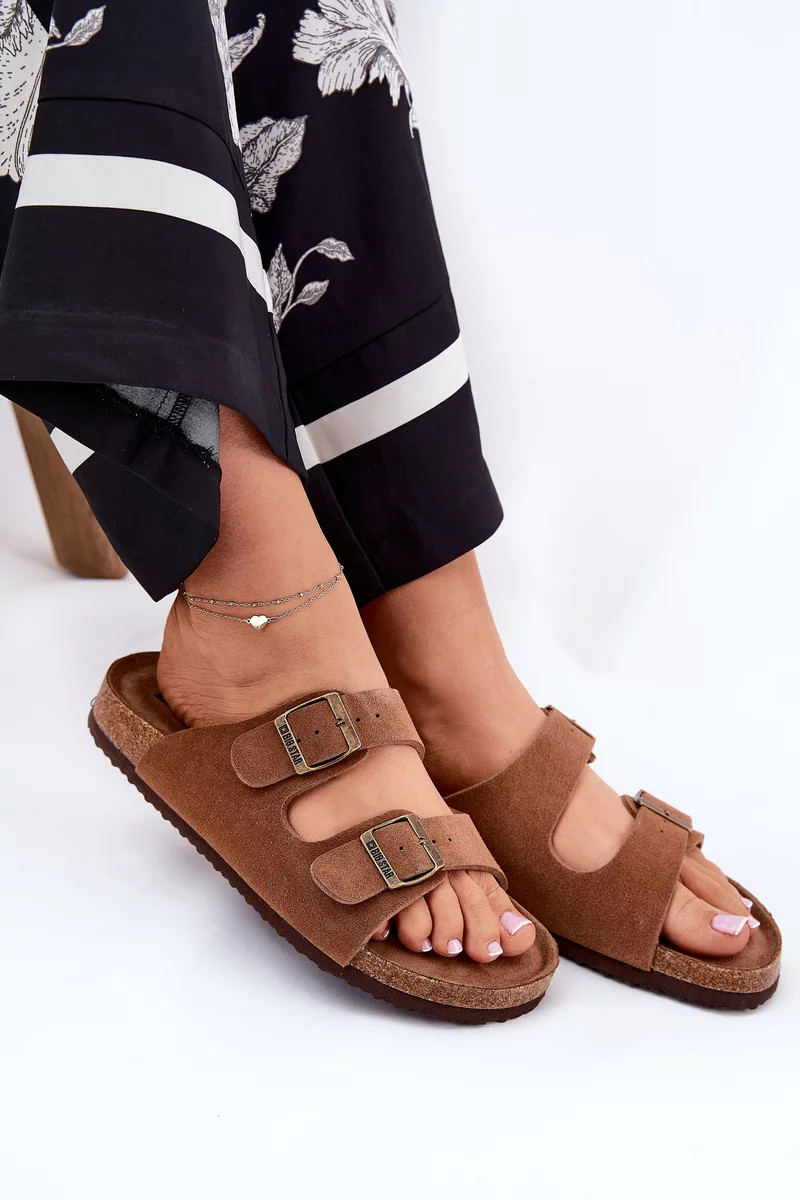 Dámske semišové papuče s prackami Big Star - hnedé 38