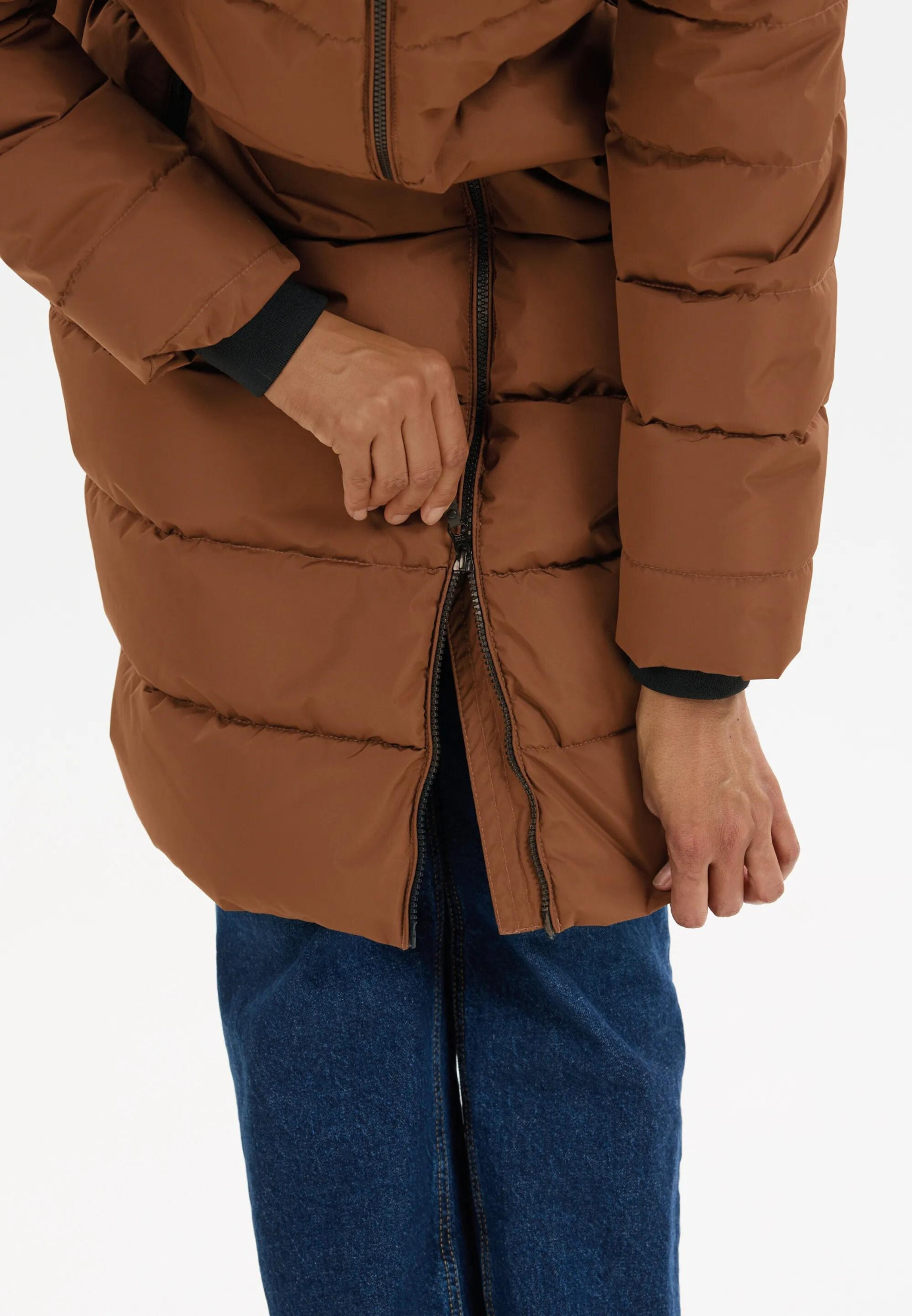 Dámsky zimný kabát Whistler Amaret 36