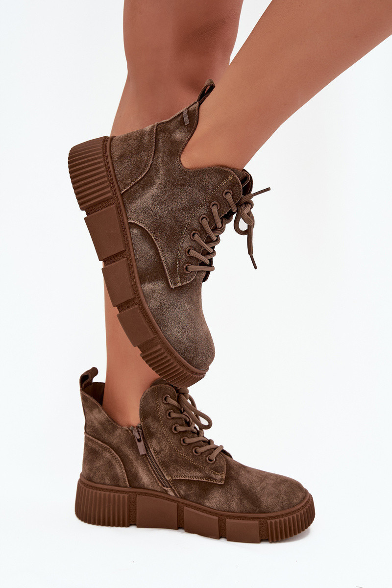 Dámske nízke semišové členkové topánky na platforme Big Star - béžové 38