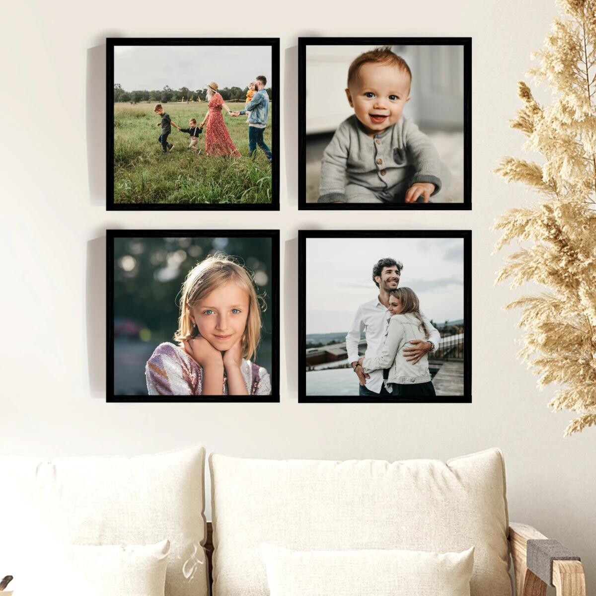 Personalizovaný magický fotobilder v ráme – 4x štvorcový 20x20 – fotografia
