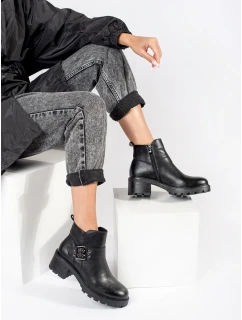 Módní dámské  kotníčkové boty černé na širokém podpatku