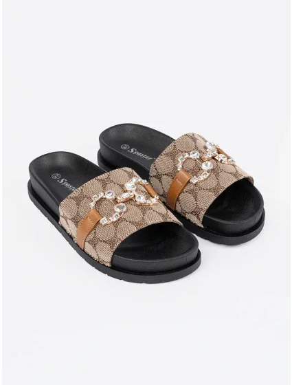 Pohodlné černé  nazouváky dámské na plochém podpatku