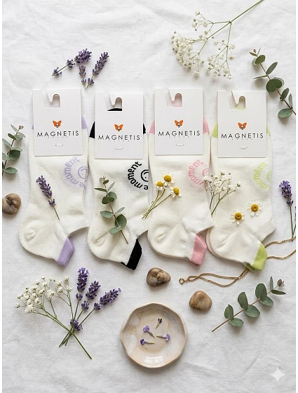 Live in the nohy model 22064659 - Magnetis