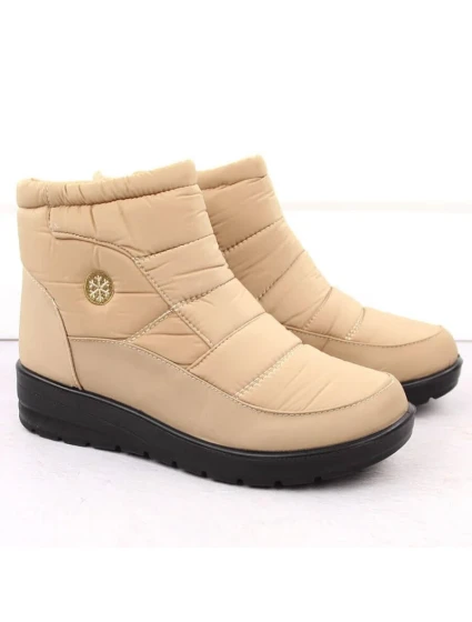 W sněhule na podpatku model 20739424 - NEWS