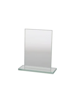 Trofeum szklane z rozklejoną podstawą