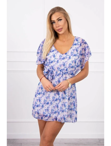 Květinové šaty s vázáním v pase ve fialové barvě