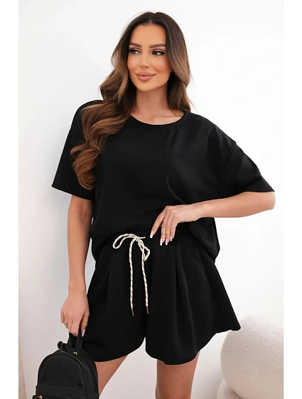 Dámský viskózový komplet v máslové model 22077198 s krátkým rukávem a kraťasy s vysokým pasem černý - K-Fashion
