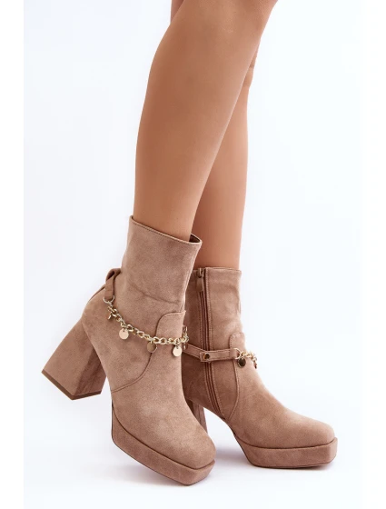 Dámské kotníčkové boty na podpatku s řetízkem béžové model 21642444 - Boto
