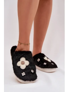 Kožešinové pantofle s květinami Černé model 21772522 - Boto