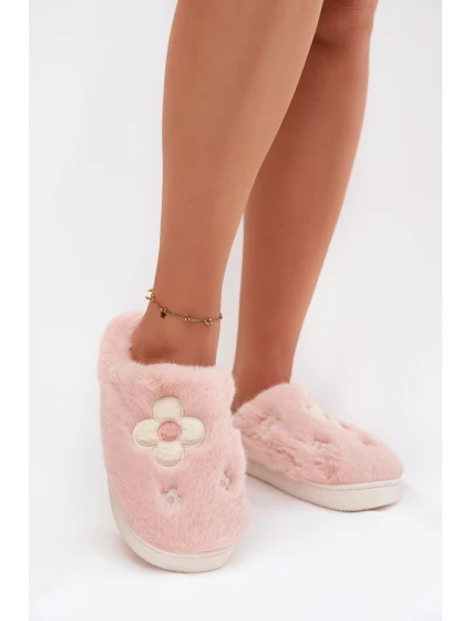 Kožešinové pantofle s květinami Růžové model 21772530 - Boto