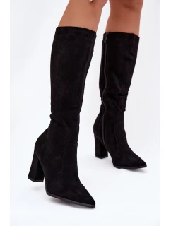 Dámské kozačky na podpatku z eko semiše vyhřívané černé model 21788188 - Boto