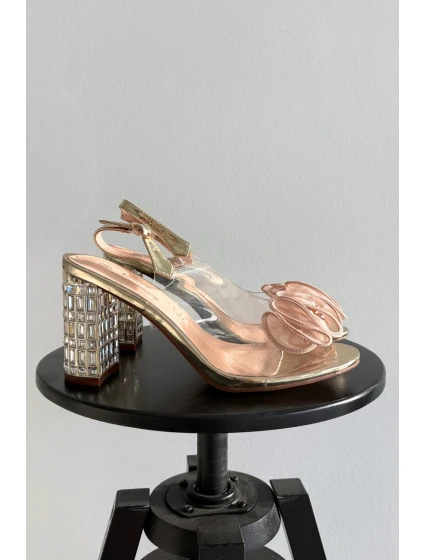 Sandály na podpatku s krystaly D&A model 21900361 zlaté - S.Barski