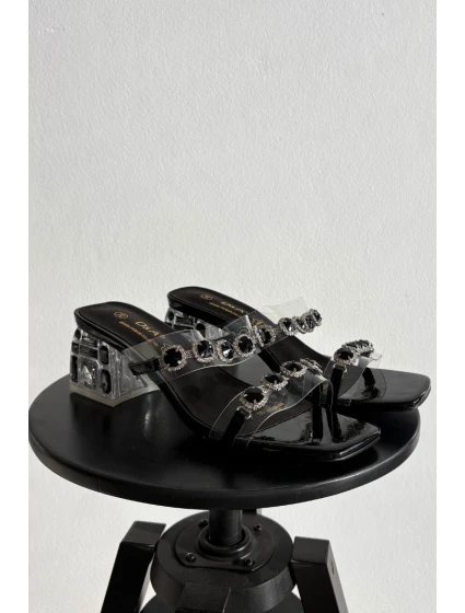Dámské pantofle s krystaly D&A model 21900375 Černé - S.Barski