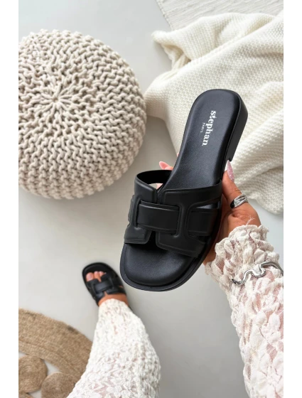 Dámské nazouváky na nízkém podpatku černé model 21900494 - Boto