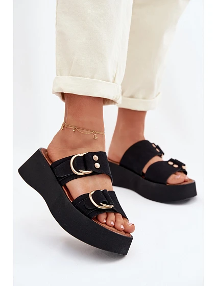 Dámské sandály se zlatými sponami Černé model 22039857 - Boto