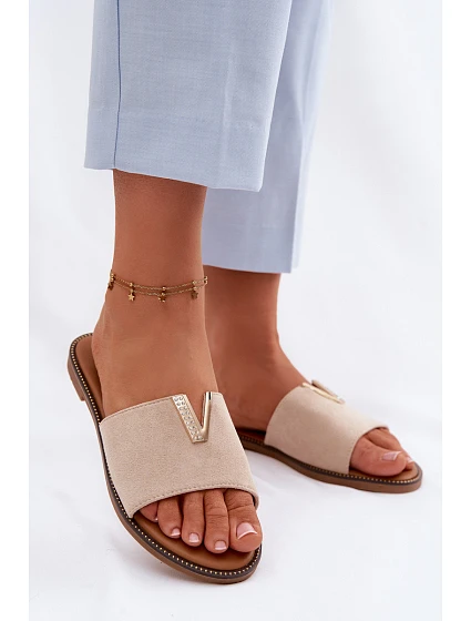 Dámské ploché nazouváky s ozdobným detailem V béžové model 22111384 - Boto