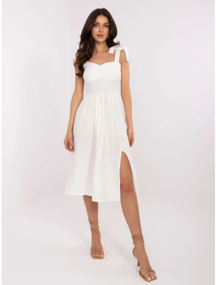 Sukienka MI SK model 21185836 biały - FPrice