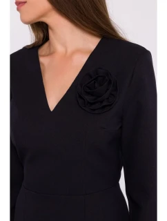 model 20502996 Květinové tužkové šaty černé - STYLOVE