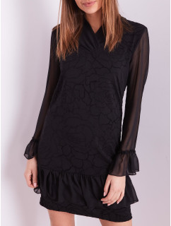 Černé šaty s jemným květinovým vzorem