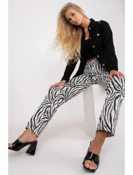 Bunda  model 184560 Rue Paris Bunda  model 184560 Rue Paris