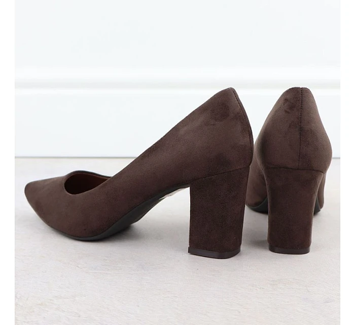 Dámské semišové lodičky na sloupek podpatku PB414 / SK403E Tmavě hnědá - Sergio Leone Dámské semišové lodičky na sloupek podpatku PB414 / SK403E Tmavě hnědá - Sergio Leone