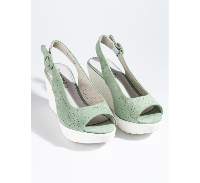 Moderní  sandály zelené dámské na klínku