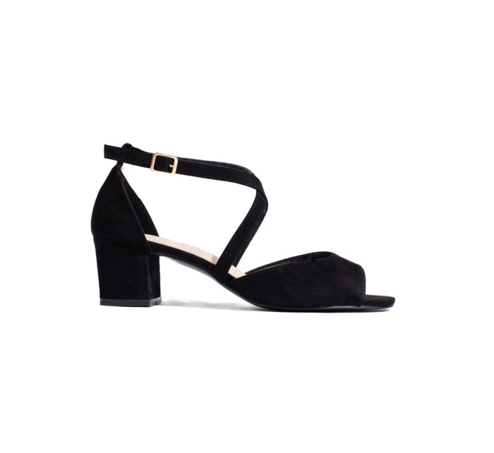 Pohodlné dámské černé  sandály na širokém podpatku