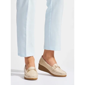 Jedinečné  mokasíny hnědé dámské na klínku