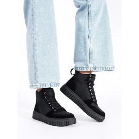 Trendy dámské  kotníčkové boty černé platforma