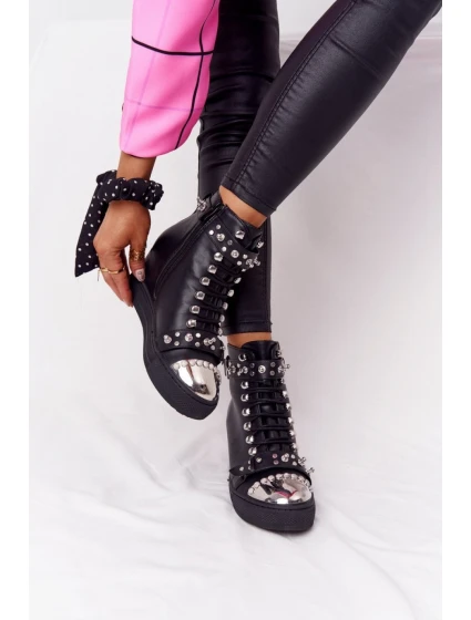 Boty na klínovém podpatku model 189745 Step in style Boty na klínovém podpatku model 189745 Step in style