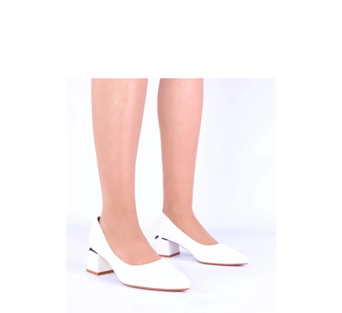 Lodičky na sloupku model 222039 Solea Lodičky na sloupku model 222039 Solea