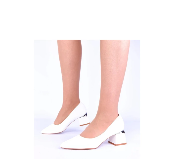 Lodičky na sloupku model 222039 Solea Lodičky na sloupku model 222039 Solea