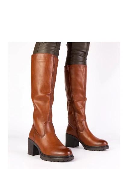 Kozačky na podpatku model 222052 Solea Kozačky na podpatku model 222052 Solea