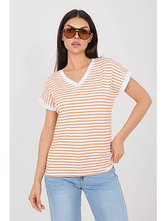 T-shirt model 225462 Relevance