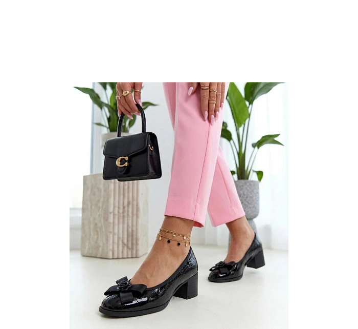 Lodičky na sloupku model 226583 Solea Lodičky na sloupku model 226583 Solea