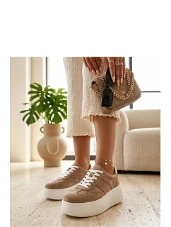 ~Buty sportowe na platformie model 226587 Solea