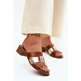 Klapky na podpatku model 227456 Step in style Klapky na podpatku model 227456 Step in style