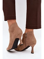 Boty na podpatku model 230937 Step in style Boty na podpatku model 230937 Step in style