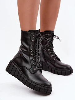 Boty na klínovém podpatku model 231185 Step in style
