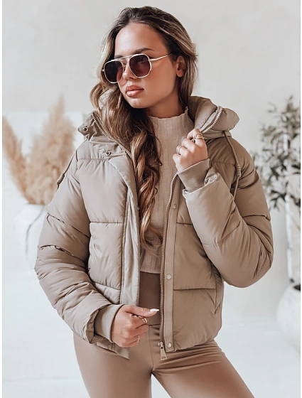 Dámská prošívaná zimní bunda SNOWLIKE s kapucí světle béžová FashionStreet TY4931 Dámská prošívaná zimní bunda SNOWLIKE s kapucí světle béžová FashionStreet TY4931