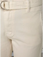 Jeansy damskie z wysokim stanem regular fit z paskiem kremowe FashionStreet UY2914