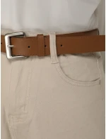 Jeansy damskie z wysokim stanem mom fit z paskiem jasnobeżowe FashionStreet UY2919